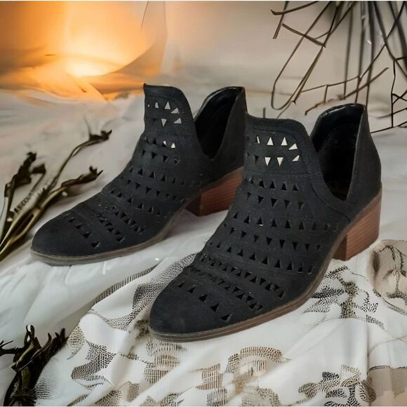 Fergalicious Shoes - Fergalicious Black Faux Suede Cut-out Boots